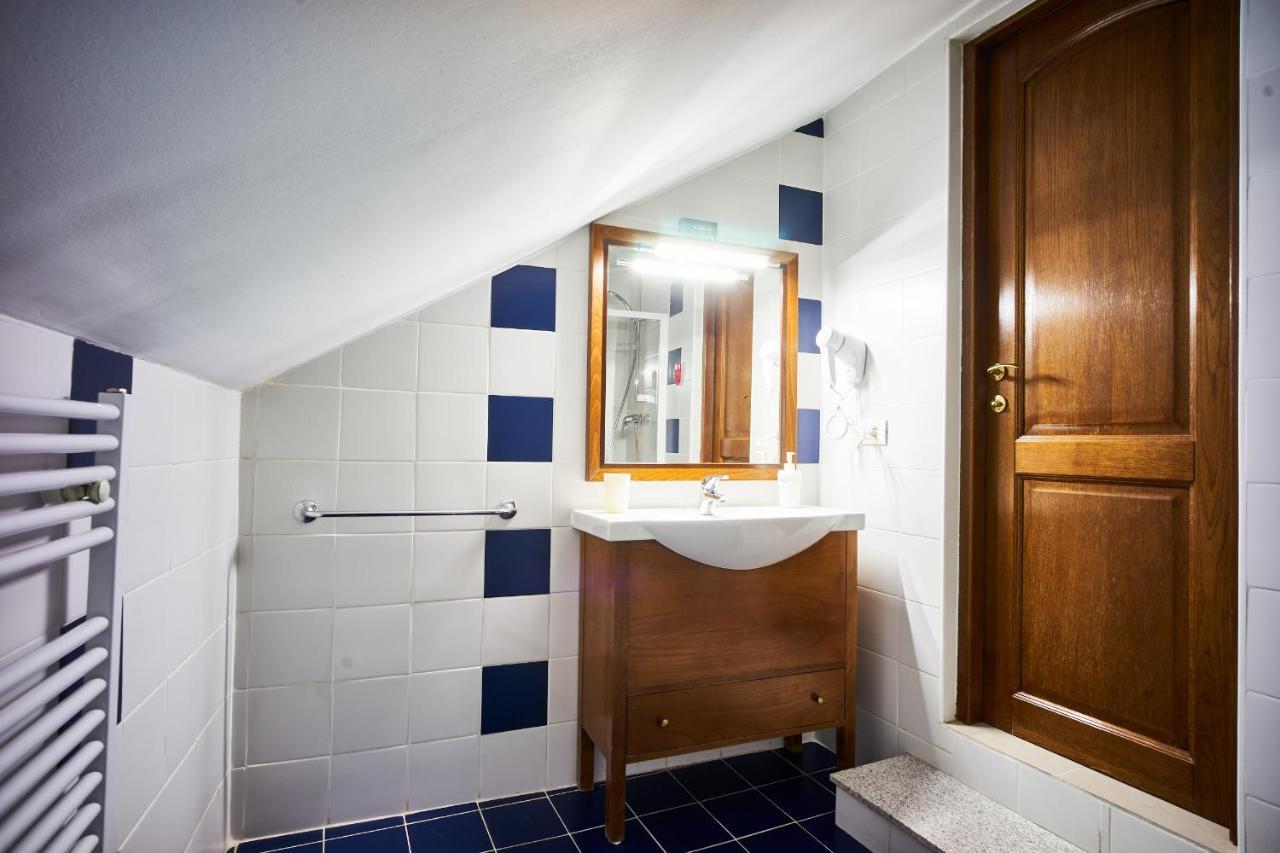 Cozy Attic Room VI Bukareszt Zewnętrze zdjęcie